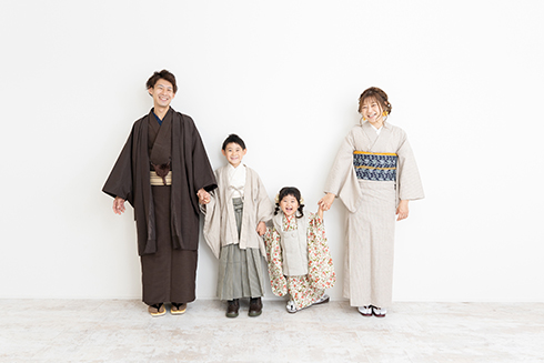 家族で着物！大人の着物レンタルも♪